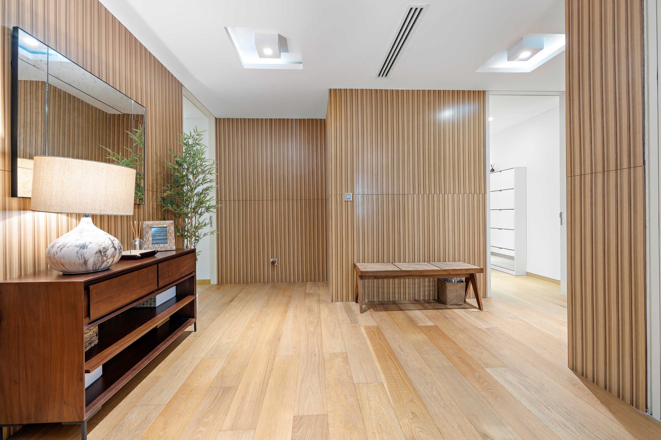 Apartment Photograph 21