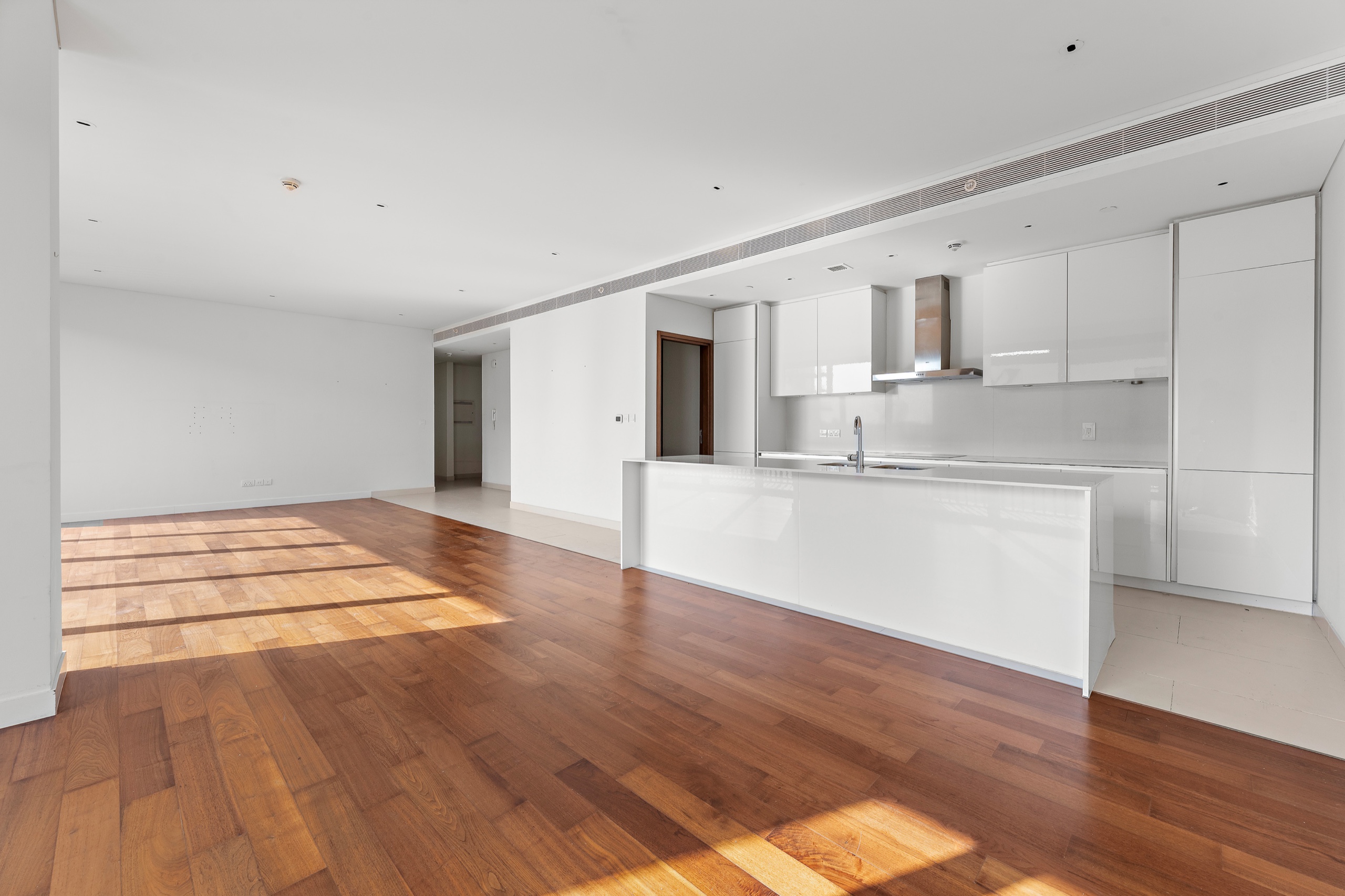 Apartment Photograph 4