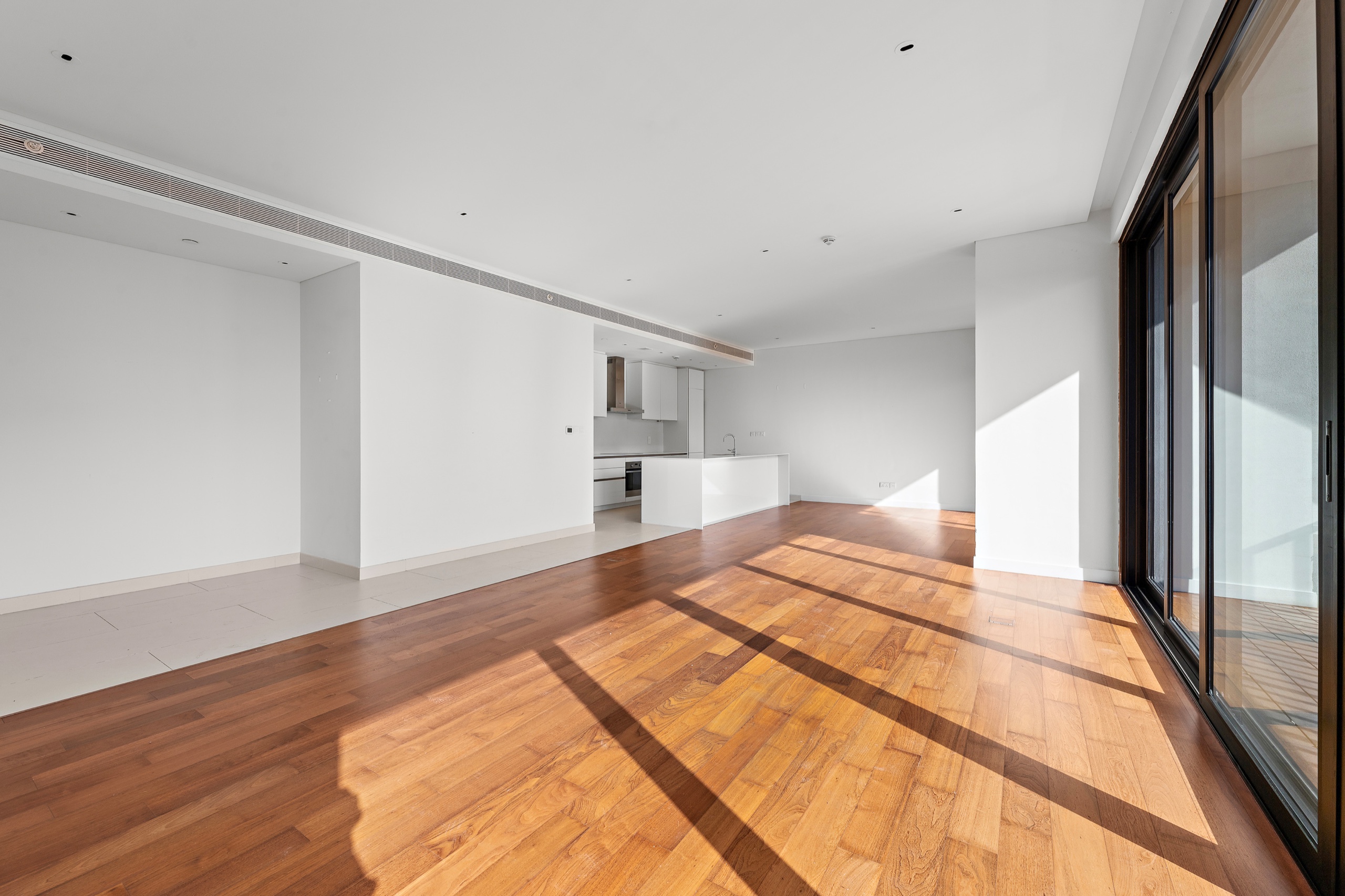 Apartment Photograph 5