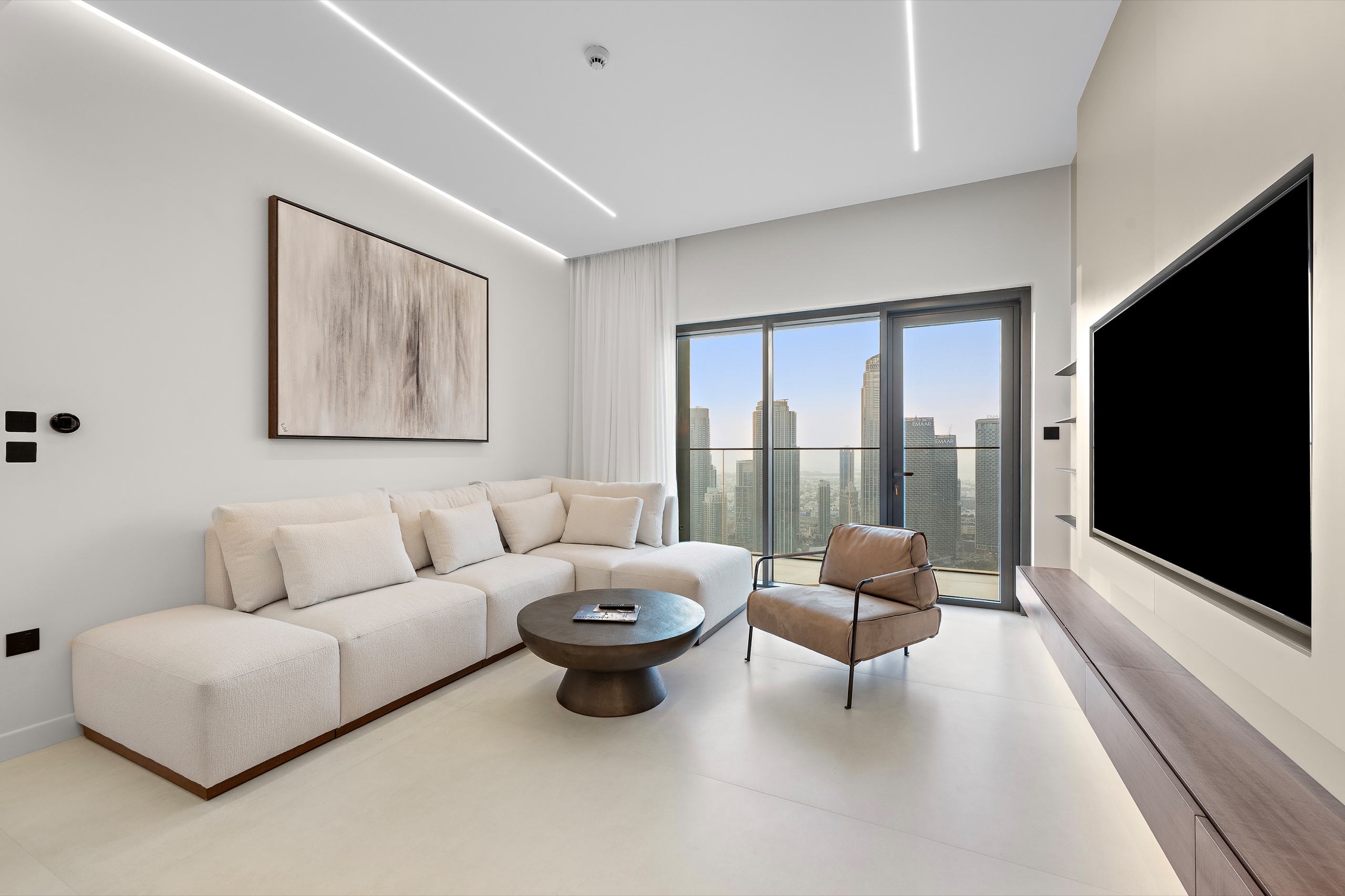 Apartment Photograph 11