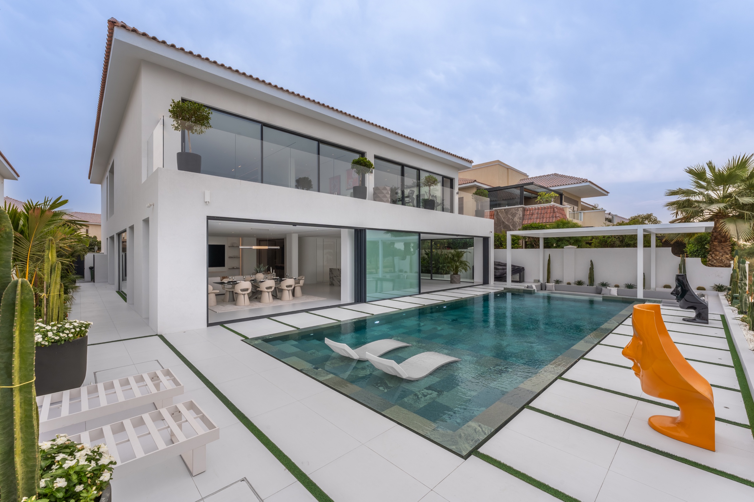 Pool & Facade