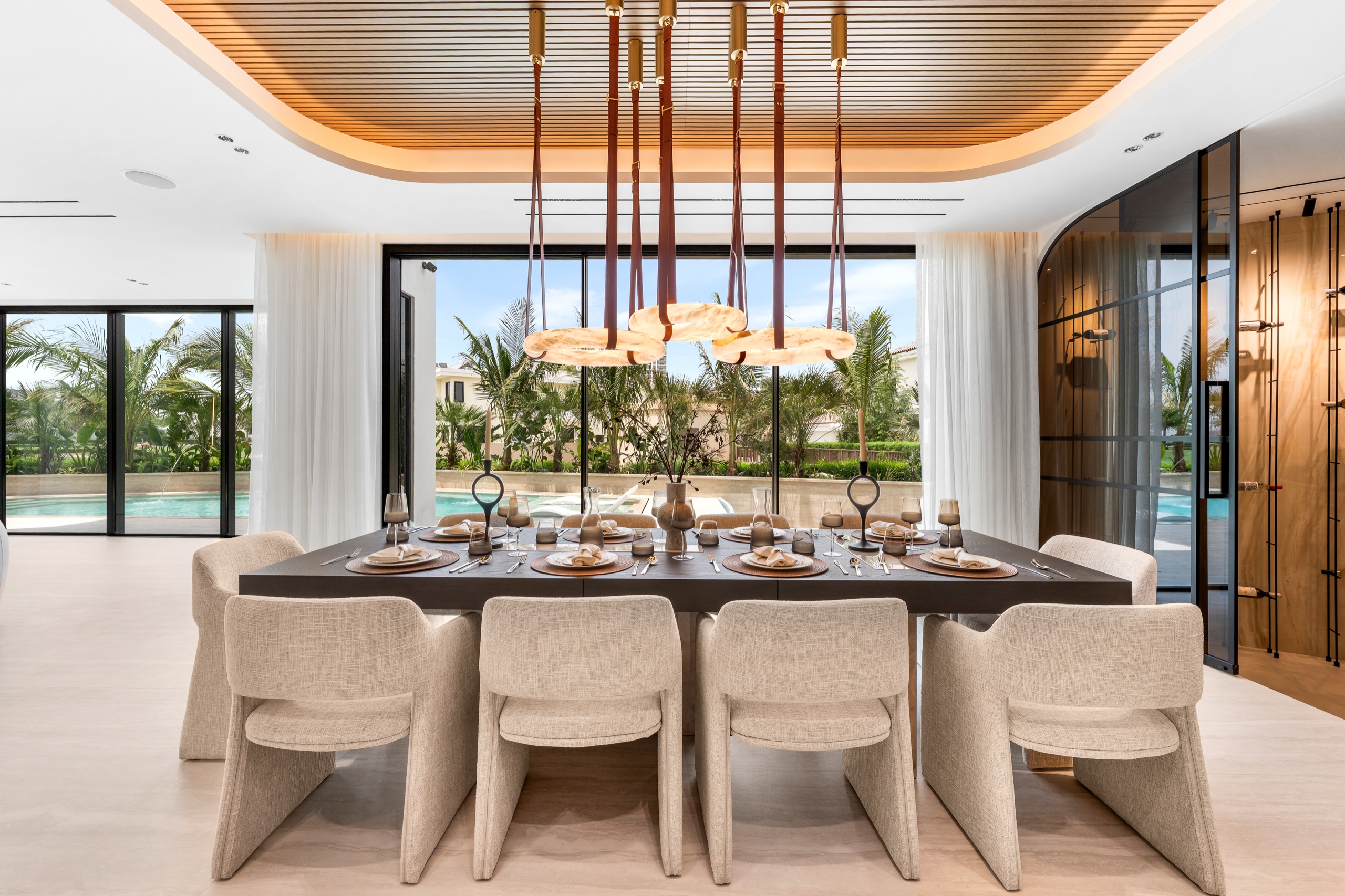 Dining Detail